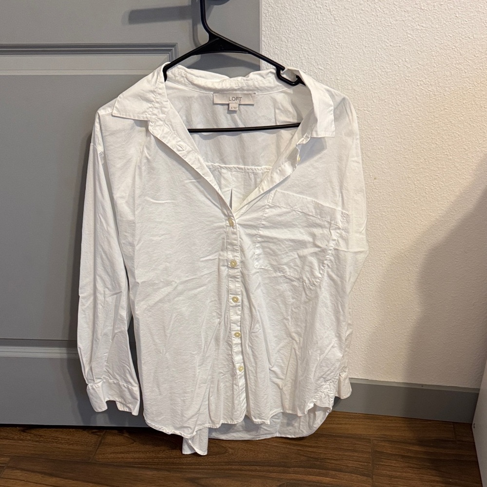 LOFT White Button-Down Collared Shirt
